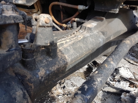 Case Maxxum 130, Puma Steyr Profi Front Axle Casting Housing 87555903, 87633170 - Front axle for Farm tractor: picture 1 Case Maxxum 130, Puma Steyr Profi Front Axle Casting Housing 87555903, 87633170 - Front axle for Farm tractor: picture 1