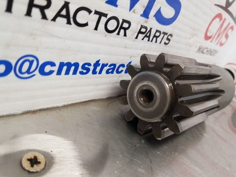 Caterpillar Manitou Th62 Clark Hurth Hub Gear Sun Shaft 739.06.003.02, 127-0451 - Front axle: picture 2 Caterpillar Manitou Th62 Clark Hurth Hub Gear Sun Shaft 739.06.003.02, 127-0451 - Front axle: picture 2
