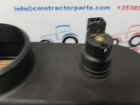 Claas Arion 500, 600 A34, A35 640 Air Intake Filter Housing 0021502803, 21502803 - Air intake system: picture 3 Claas Arion 500, 600 A34, A35 640 Air Intake Filter Housing 0021502803, 21502803 - Air intake system: picture 3