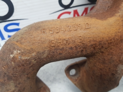 Claas Arion 600, 500 Series 640 Engine Exhaust Manifold 0011466350, R534259 - Exhaust manifold for Farm tractor: picture 5 Claas Arion 600, 500 Series 640 Engine Exhaust Manifold 0011466350, R534259 - Exhaust manifold for Farm tractor: picture 5