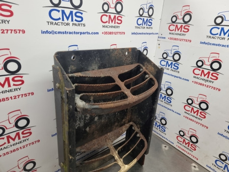 Claas Arion 600, 640, 500, 600 Foot Step Lhs 0012609203, 0012609204 - Footstep: picture 2 Claas Arion 600, 640, 500, 600 Foot Step Lhs 0012609203, 0012609204 - Footstep: picture 2