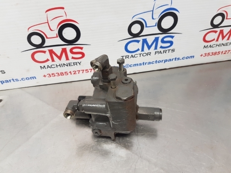 Claas Arion 640, 500, 600, Axion 950 Brake Valve Assy 0021505602, 0021514903 - Brake valve for Agricultural machinery: picture 4 Claas Arion 640, 500, 600, Axion 950 Brake Valve Assy 0021505602, 0021514903 - Brake valve for Agricultural machinery: picture 4