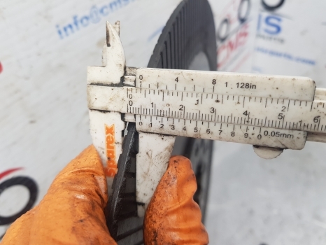 Claas Renault Ares 600 Rx, Rz, Atz 696, Arion 600 Series 7700063962, 0011465430 - Brake disc for Farm tractor: picture 4 Claas Renault Ares 600 Rx, Rz, Atz 696, Arion 600 Series 7700063962, 0011465430 - Brake disc for Farm tractor: picture 4