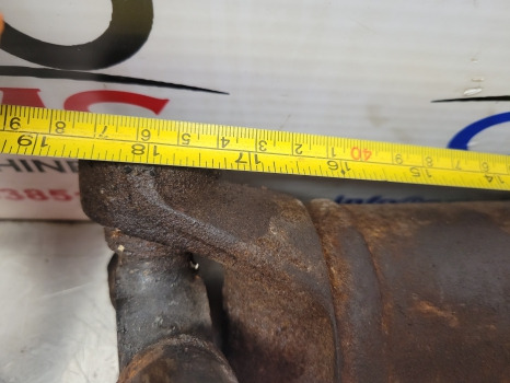 Claas Scorpion 736, 741, 1033 Front Axle Propeller Drive Shaft 0019215080 - Front axle: picture 3 Claas Scorpion 736, 741, 1033 Front Axle Propeller Drive Shaft 0019215080 - Front axle: picture 3