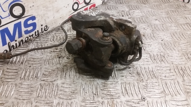 Deutz Agrotron 150 Mk3 Brake Actuator Slave Cylinder 044236310 - Brake cylinder for Farm tractor: picture 3 Deutz Agrotron 150 Mk3 Brake Actuator Slave Cylinder 044236310 - Brake cylinder for Farm tractor: picture 3