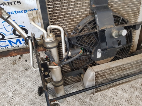 Deutz Agrotron 6120.4, 6140 Front Air Conditioning Unit 0.018.6437.4/10, - A/C part: picture 4 Deutz Agrotron 6120.4, 6140 Front Air Conditioning Unit 0.018.6437.4/10, - A/C part: picture 4