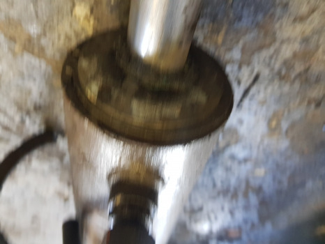 Fendt 700, Massey Ferguson 7719s Lift Cylinder Ram G743870200010 - Hydraulics: picture 4 Fendt 700, Massey Ferguson 7719s Lift Cylinder Ram G743870200010 - Hydraulics: picture 4