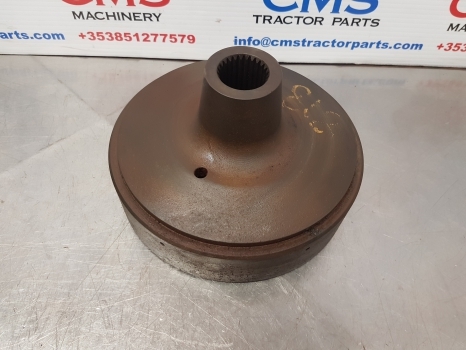 Fendt 818, 711, 712, 716, 718, 820, Pto Clutch Housing 716150220050 - Transmission: picture 2 Fendt 818, 711, 712, 716, 718, 820, Pto Clutch Housing 716150220050 - Transmission: picture 2