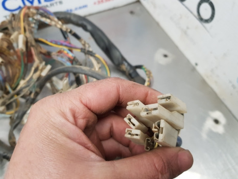 Cables/ Wire harness Fiat 160-90, 140-90, 115-90, 180-90, 160-90 Dash Wiring Loom Complete 5131408: picture 10