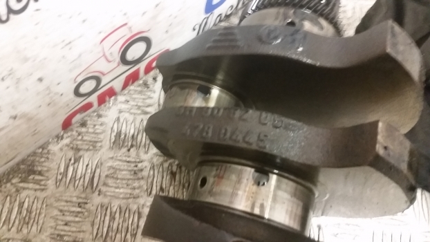 Fiat F, F Dt, 90 Series F100, F130, F140 Crankshaft 4785107, 4780445 - Crankshaft for Farm tractor: picture 2 Fiat F, F Dt, 90 Series F100, F130, F140 Crankshaft 4785107, 4780445 - Crankshaft for Farm tractor: picture 2