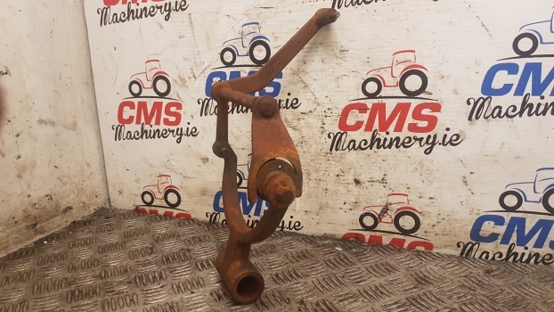 Ford 10 Series, 5610, 6610, 7910, 7810 Hydraulic Lift Control Fork E0nna659ac - Hydraulics for Farm tractor: picture 4 Ford 10 Series, 5610, 6610, 7910, 7810 Hydraulic Lift Control Fork E0nna659ac - Hydraulics for Farm tractor: picture 4