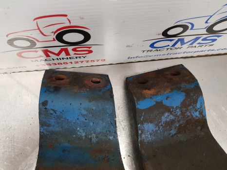 Ford 7610, 10, Tw Sq Cab, Cab Bracket Support Pair E4nn94031n88ba - Cab suspension: picture 5 Ford 7610, 10, Tw Sq Cab, Cab Bracket Support Pair E4nn94031n88ba - Cab suspension: picture 5