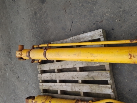 Hyundai 160lc7, R180lc7, R160lc7a Hydraulic Boom Arm Ram Cylinder 31n5-50131 - Hydraulic cylinder for Farm tractor: picture 2 Hyundai 160lc7, R180lc7, R160lc7a Hydraulic Boom Arm Ram Cylinder 31n5-50131 - Hydraulic cylinder for Farm tractor: picture 2