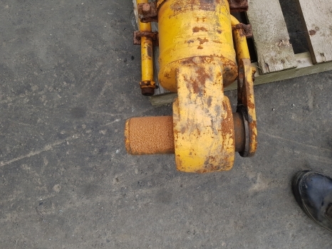 Hyundai 160lc7, R180lc7, R160lc7a Hydraulic Boom Arm Ram Cylinder 31n5-50131 - Hydraulic cylinder for Farm tractor: picture 5 Hyundai 160lc7, R180lc7, R160lc7a Hydraulic Boom Arm Ram Cylinder 31n5-50131 - Hydraulic cylinder for Farm tractor: picture 5