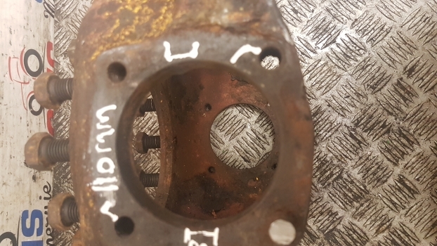 Jcb 3cx Front Axle Steering Spindle Swivel Housing Lhs 448/05101, 448/04008 - Steering knuckle for Backhoe loader: picture 4 Jcb 3cx Front Axle Steering Spindle Swivel Housing Lhs 448/05101, 448/04008 - Steering knuckle for Backhoe loader: picture 4