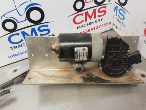 John Deere 6115m, 6m Series, Wipper Motor Assy Al215734, Al207086, Al153660 - Wiper for Farm tractor: picture 2 John Deere 6115m, 6m Series, Wipper Motor Assy Al215734, Al207086, Al153660 - Wiper for Farm tractor: picture 2