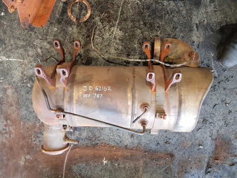 John Deere 6215r, 6r, 6m Series, Engine Converter Catalyser Dz109648 - Exhaust system: picture 1 John Deere 6215r, 6r, 6m Series, Engine Converter Catalyser Dz109648 - Exhaust system: picture 1