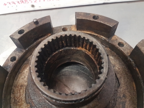 John Deere 6400, 6300, 6500, 7200, 6210 Clucth Drum Re57000, R121040 - Clutch and parts for Farm tractor: picture 4 John Deere 6400, 6300, 6500, 7200, 6210 Clucth Drum Re57000, R121040 - Clutch and parts for Farm tractor: picture 4