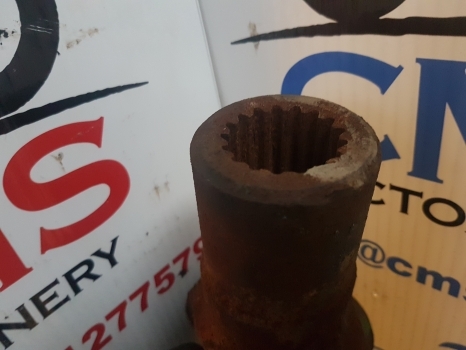 John Deere 6510, 6610 Fwd Propeller Shaft Al117423, Al114147 - Propeller shaft for Farm tractor: picture 3 John Deere 6510, 6610 Fwd Propeller Shaft Al117423, Al114147 - Propeller shaft for Farm tractor: picture 3