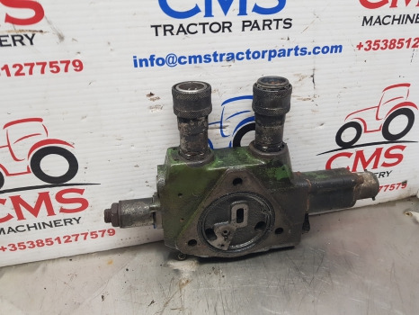 John Deere 6800, 6100 Hydraulic Auxiliary Spool Valve Al75842, Al171118, 8506e - Hydraulics: picture 4 John Deere 6800, 6100 Hydraulic Auxiliary Spool Valve Al75842, Al171118, 8506e - Hydraulics: picture 4