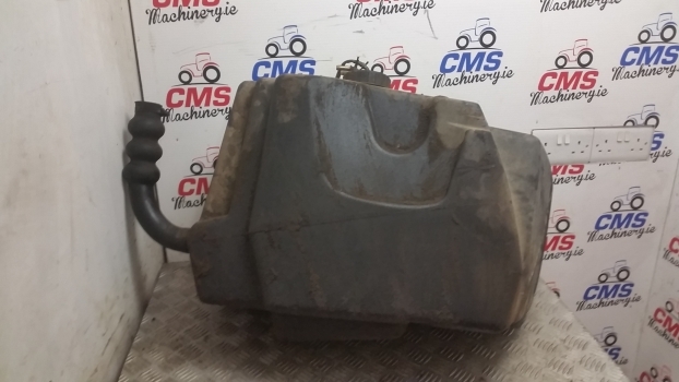 Landini Mythos Series 115 Additional Fuel Tank Assembly 3652138m92, 3652133j9c - Fuel tank for Farm tractor: picture 5 Landini Mythos Series 115 Additional Fuel Tank Assembly 3652138m92, 3652133j9c - Fuel tank for Farm tractor: picture 5