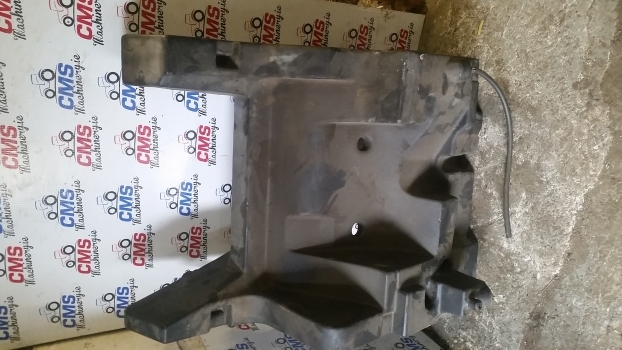 Landini Mythos Series 115 Fuel Tank 3647933m94, 3647310m91, 3652135m91 - Fuel tank for Farm tractor: picture 5 Landini Mythos Series 115 Fuel Tank 3647933m94, 3647310m91, 3652135m91 - Fuel tank for Farm tractor: picture 5