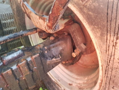 Manitou Mlt735-120 Lsu Dana Spicer Axle Hub Complete Front Lhs Rear Rhs - Front axle: picture 1 Manitou Mlt735-120 Lsu Dana Spicer Axle Hub Complete Front Lhs Rear Rhs - Front axle: picture 1