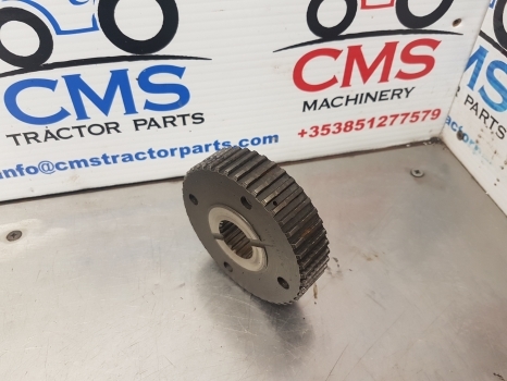 Massey Ferguson 50b, 60, 40b, 50a Mf 40 Transmission Front Hub 1754523m1 - Transmission for Backhoe loader: picture 2 Massey Ferguson 50b, 60, 40b, 50a Mf 40 Transmission Front Hub 1754523m1 - Transmission for Backhoe loader: picture 2