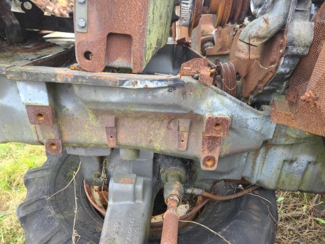 Massey Ferguson 5450 Front Axle Support Frame Bolster - Front axle for Agricultural machinery: picture 1 Massey Ferguson 5450 Front Axle Support Frame Bolster - Front axle for Agricultural machinery: picture 1