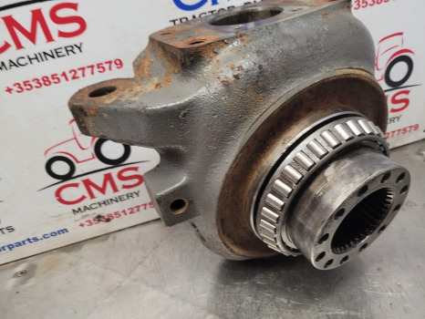 Massey Ferguson 5450 Front Axle Swivel Housing Rhs 725.06.001.61, F334310020350 - Front axle: picture 4 Massey Ferguson 5450 Front Axle Swivel Housing Rhs 725.06.001.61, F334310020350 - Front axle: picture 4