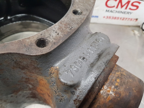 Massey Ferguson 5612 Front Axle Centre Housing 7300111301, 730.01.113.61 - Front axle for Farm tractor: picture 4 Massey Ferguson 5612 Front Axle Centre Housing 7300111301, 730.01.113.61 - Front axle for Farm tractor: picture 4