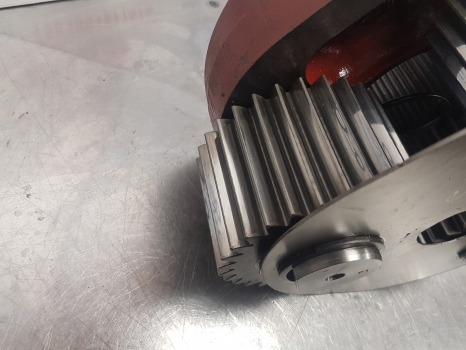 Rear axle Mccormick Mc100, Mc95, Case Mxc Rear Axle Gear Carrier Assy 259323a1, 259834a: picture 8