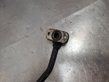 New Holland Case Mxu100, T6, Tsa, T6000, Delta, Transmission Tube 47135930 - Gearbox: picture 4 New Holland Case Mxu100, T6, Tsa, T6000, Delta, Transmission Tube 47135930 - Gearbox: picture 4