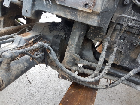 New Holland Case T6, T6000, Maxxum Front Axle Differential Housing Assy 87657522 - Front axle: picture 1 New Holland Case T6, T6000, Maxxum Front Axle Differential Housing Assy 87657522 - Front axle: picture 1
