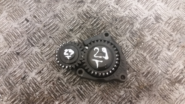 New Holland T5.100, T5.110, T5.120 Engine Oil Pump 5801365117 - Oil pump for Farm tractor: picture 2 New Holland T5.100, T5.110, T5.120 Engine Oil Pump 5801365117 - Oil pump for Farm tractor: picture 2