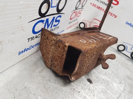 New Holland T7.225, T7.190 Drawbar, Hook Holding Bracket - Quick coupler for Farm tractor: picture 3 New Holland T7.225, T7.190 Drawbar, Hook Holding Bracket - Quick coupler for Farm tractor: picture 3