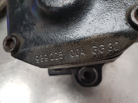 Hydraulic pump for Farm tractor New Holland T7040, Case Mxm190, Mxu Series Hydraulic Pump 47127050, 51986940: picture 7