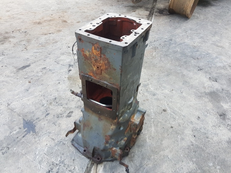 New Holland Tm, 60 Transmission Housing 5164693, 5181448, 5183647 - Gearbox: picture 5 New Holland Tm, 60 Transmission Housing 5164693, 5181448, 5183647 - Gearbox: picture 5