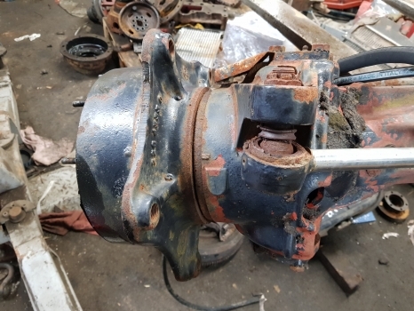 Same Lamborghini R955, R784 Front Axle Nt 169/171 4310.0, 226.4333.0, 178.4313.0 - Front axle for Farm tractor: picture 4 Same Lamborghini R955, R784 Front Axle Nt 169/171 4310.0, 226.4333.0, 178.4313.0 - Front axle for Farm tractor: picture 4