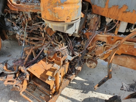 Fendt 724 S4 Axle, Engine, Transmission, Lift, Linkage Parts Nut Dismantling - Spare parts for Farm tractor: picture 3 Fendt 724 S4 Axle, Engine, Transmission, Lift, Linkage Parts Nut Dismantling - Spare parts for Farm tractor: picture 3