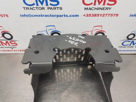 Ford, New Holland 40 Series, Ts Series, 7840, Ts110, Pto Guard, Shield 82005822 - Spare parts for Farm tractor: picture 4 Ford, New Holland 40 Series, Ts Series, 7840, Ts110, Pto Guard, Shield 82005822 - Spare parts for Farm tractor: picture 4