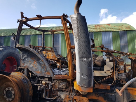 Valtra T174ea Front, Rear Axle, Engine, Transmission, Hydraulic, Lift Parts - Engine and parts: picture 3 Valtra T174ea Front, Rear Axle, Engine, Transmission, Hydraulic, Lift Parts - Engine and parts: picture 3