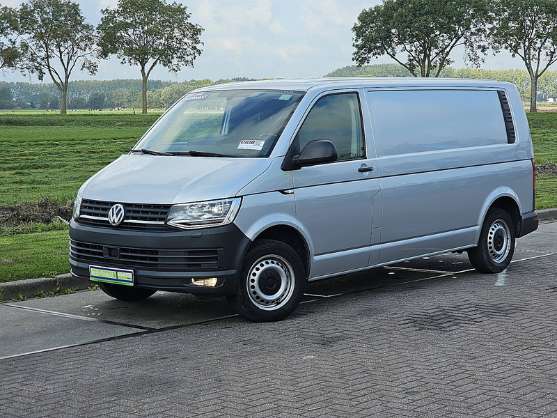 Volkswagen Transporter 2.0 TDI L2H1 Navi LED - Small van: picture 2 Volkswagen Transporter 2.0 TDI L2H1 Navi LED - Small van: picture 2