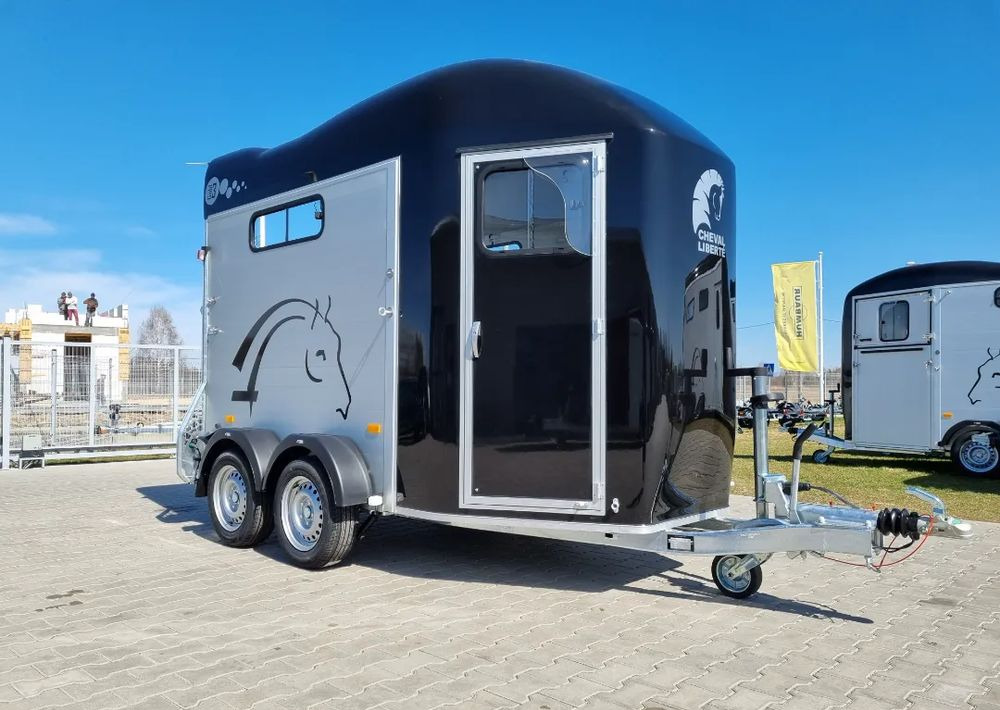 CHEVAL LIBERTÉ Cheval Liberte Gold 3 - Horse trailer: picture 2 CHEVAL LIBERTÉ Cheval Liberte Gold 3 - Horse trailer: picture 2