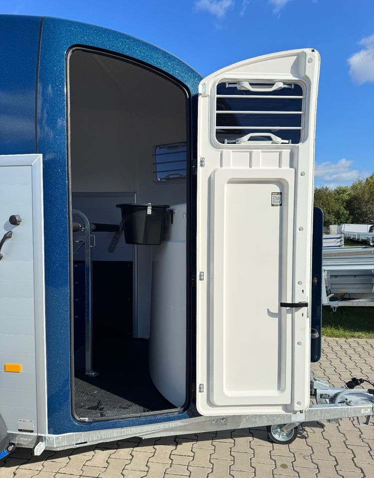 HUMBAUR Pegasus 2400 | siodlarnia, DMC 2400kg, przyczepa do przewozu 2 koni - Horse trailer: picture 3 HUMBAUR Pegasus 2400 | siodlarnia, DMC 2400kg, przyczepa do przewozu 2 koni - Horse trailer: picture 3