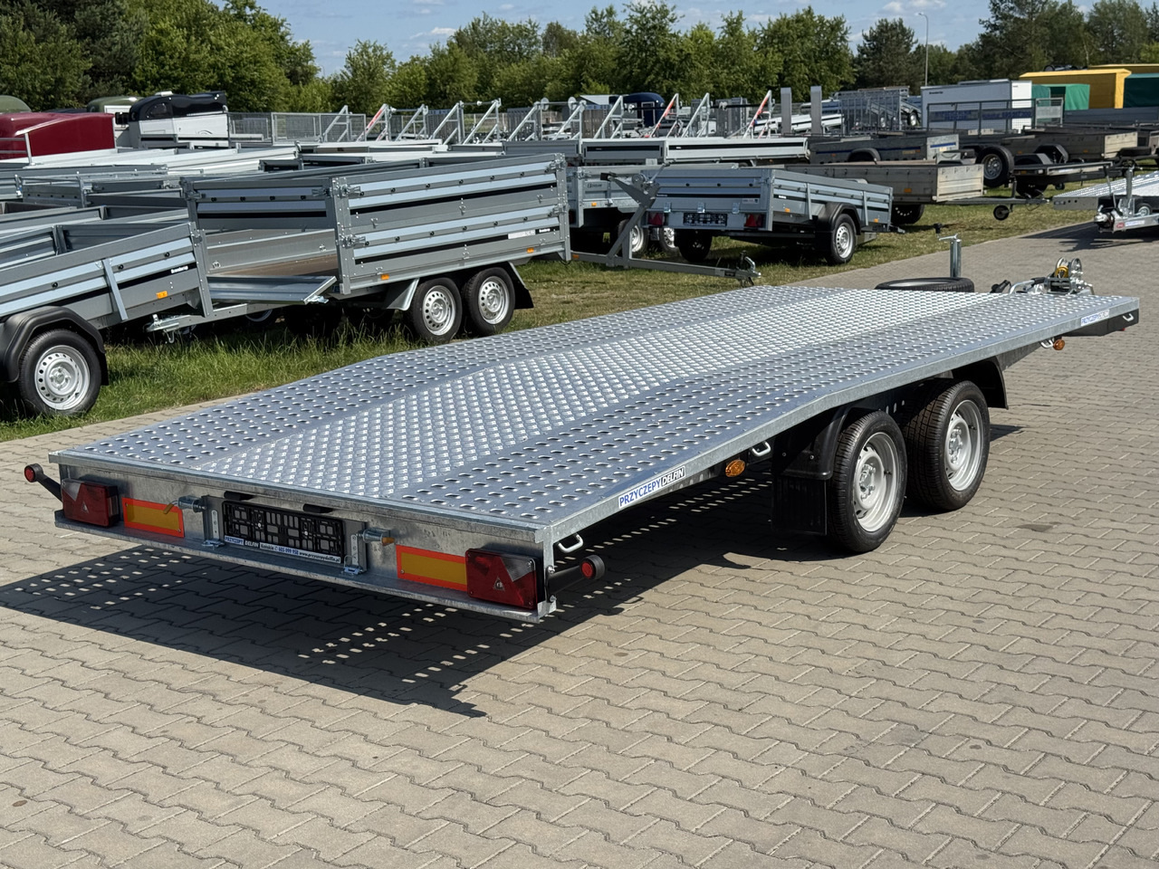 NIEWIADÓW Jupiter 4.5 - 450 x 210 cm / 2700 kg - Autotransporter trailer: picture 4 NIEWIADÓW Jupiter 4.5 - 450 x 210 cm / 2700 kg - Autotransporter trailer: picture 4