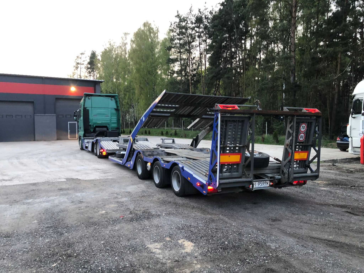 MAN TGA 26.440, Euro 5, FVG Autotransporter Autolaweta zestaw 6 osi - Autotransporter truck: picture 4 MAN TGA 26.440, Euro 5, FVG Autotransporter Autolaweta zestaw 6 osi - Autotransporter truck: picture 4