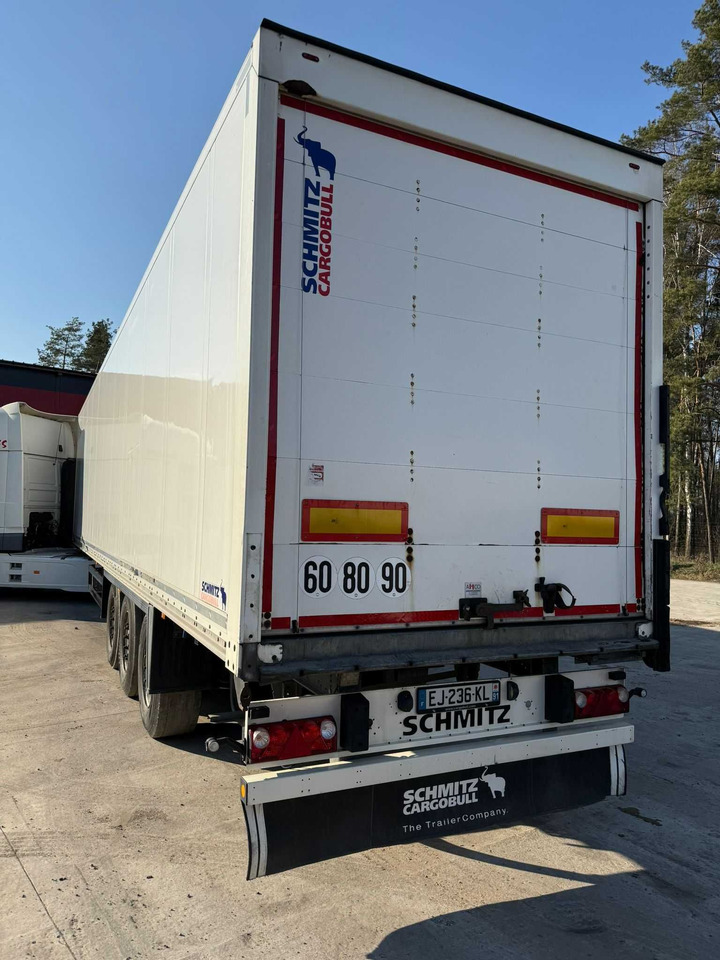 Schmitz Izoterma Kontener Box, 2017r, roleta , 481083 km , z Francji - Isothermal semi-trailer: picture 2 Schmitz Izoterma Kontener Box, 2017r, roleta , 481083 km , z Francji - Isothermal semi-trailer: picture 2