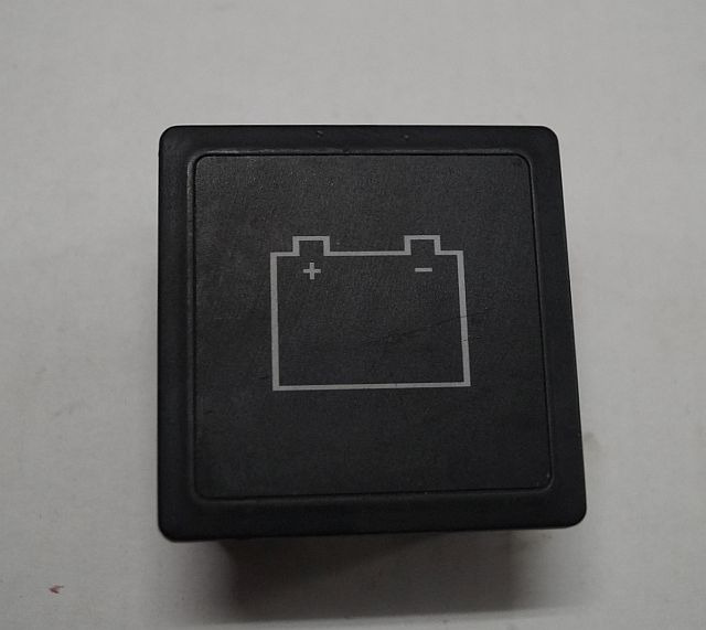 Jungheinrich 51047440 | Battery inicator LED sn. 120O5112 - Dashboard for Material handling equipment: picture 1 Jungheinrich 51047440 | Battery inicator LED sn. 120O5112 - Dashboard for Material handling equipment: picture 1
