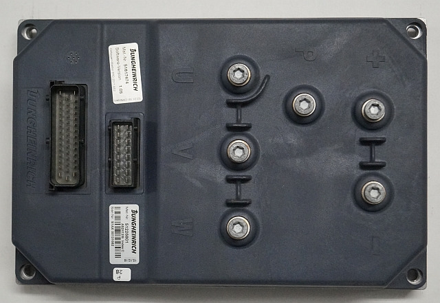 Jungheinrich 51226801 | Rij/hef/stuur regeling drive/lift/steering controller A - ECU for Material handling equipment: picture 1 Jungheinrich 51226801 | Rij/hef/stuur regeling drive/lift/steering controller A - ECU for Material handling equipment: picture 1